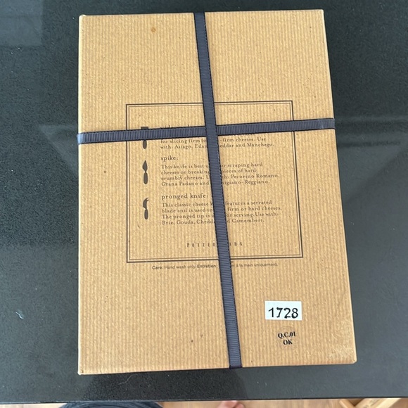 Pottery Barn • cheese knives - Picture 2 of 2